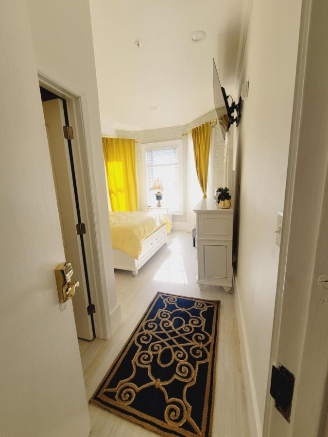 May Flower Hostel Llc Вашингтон Екстериор снимка